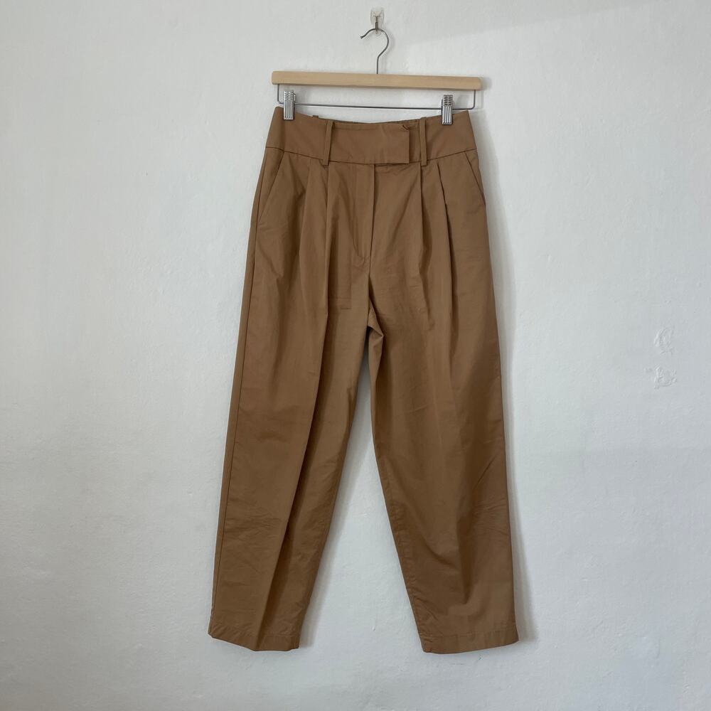 Anthropologie – Exquise Barrel-Leg Chino Pant